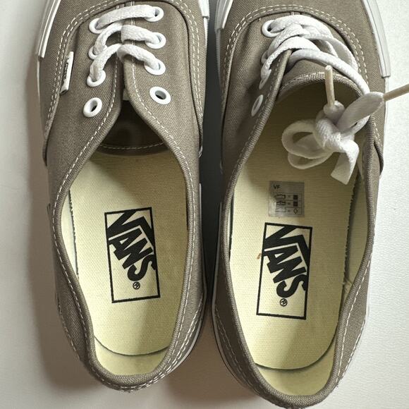 Vans Beige Tan Neutral Lace Up Sneakers Sz Men 6 Women 7.5 NEW READ - Picture 13 of 16